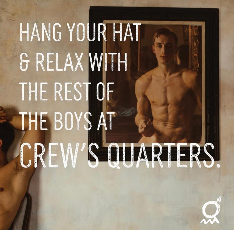 Crew'S Quarters Boarding House - Caters To Men Ξενοδοχείο Προβινστάουν Εξωτερικό φωτογραφία