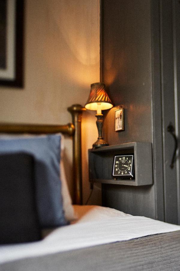 Crew'S Quarters Boarding House - Caters To Men Ξενοδοχείο Προβινστάουν Εξωτερικό φωτογραφία