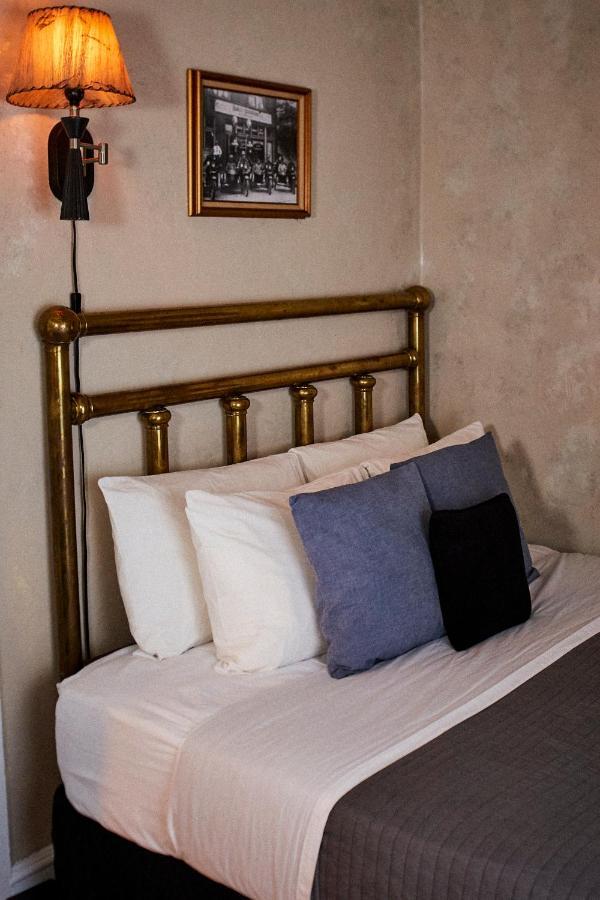 Crew'S Quarters Boarding House - Caters To Men Ξενοδοχείο Προβινστάουν Εξωτερικό φωτογραφία
